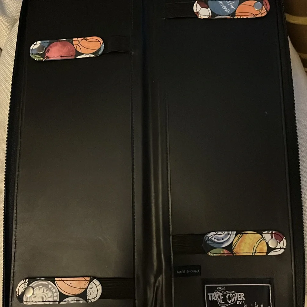 Tie Travel Case Nicole Miller Sport Ball design